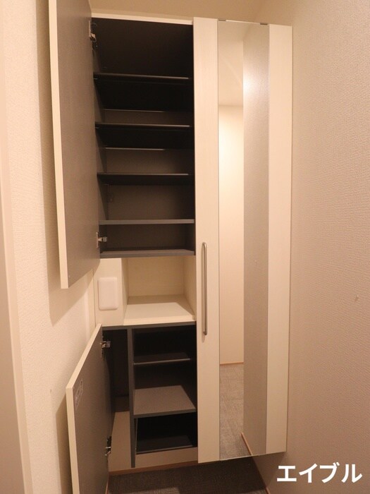 物件内観写真16　(靴箱)