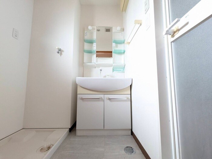 物件内観写真10　(洗面)