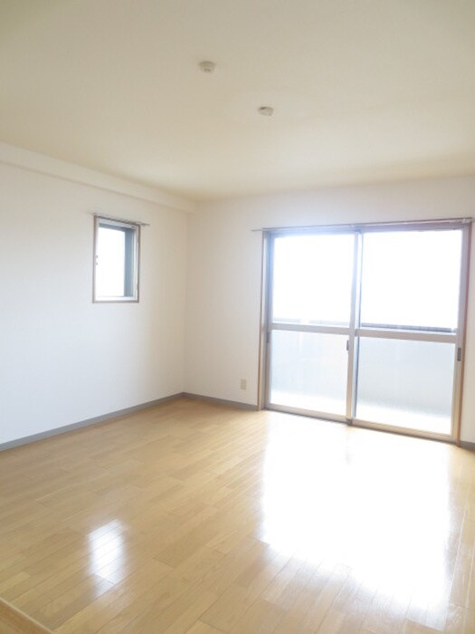 物件内観写真18　(居室)