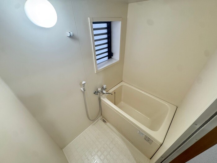 物件内観写真9　(バス／シャワールーム等)
