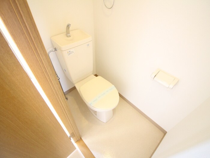 物件内観写真9　(トイレ)