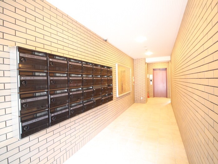 ラフィネ十日市のエントランス部分