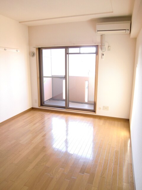 物件内観写真12　(居室)