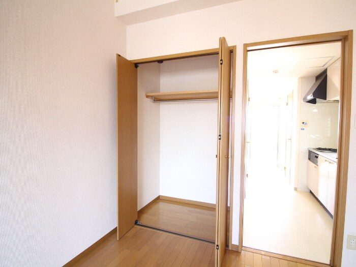 物件内観写真13　(収納)