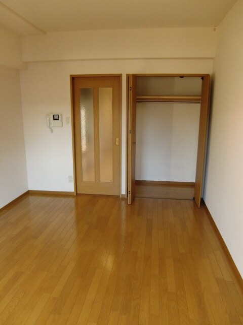 物件内観写真14　(収納)