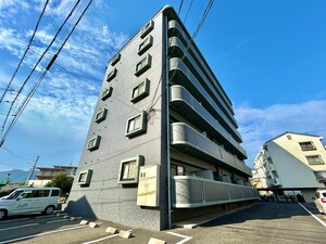 シャトームジカ外観写真