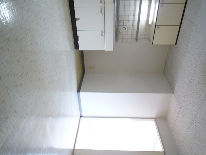 物件内観写真5　(居室)