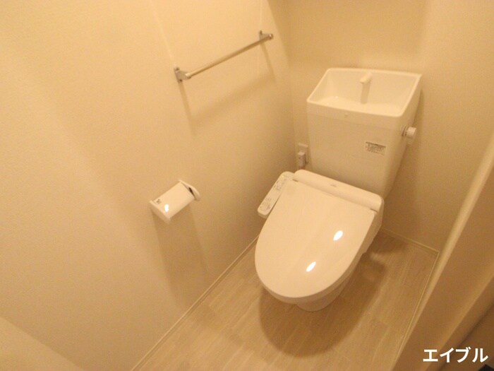 物件内観写真11　(トイレ)