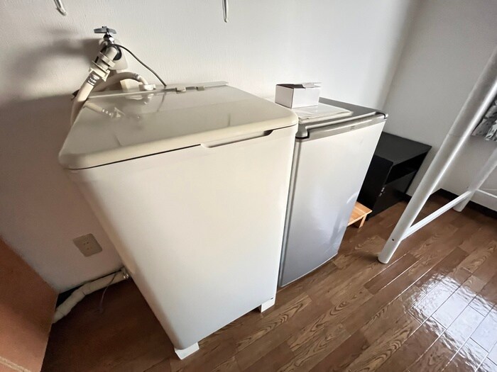 物件内観写真12　(洗濯機置場)