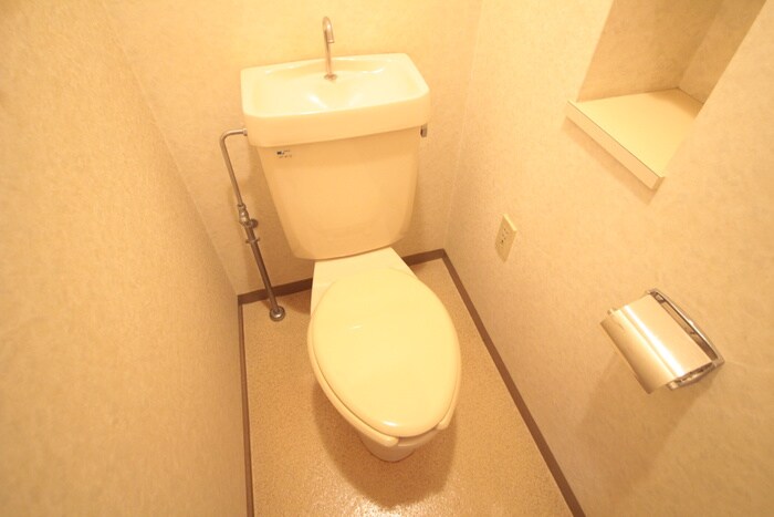 物件内観写真11　(トイレ)