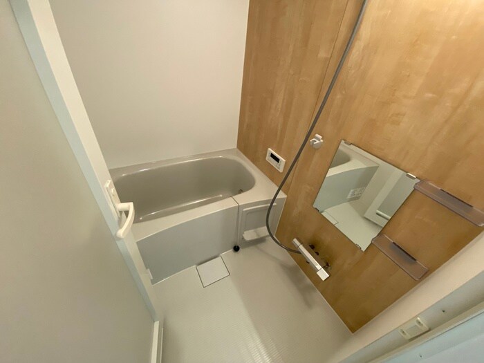 物件内観写真10　(バス／シャワールーム等)