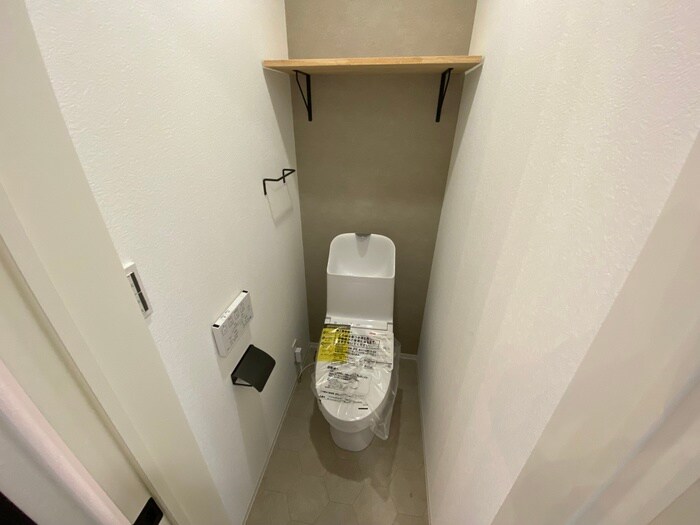 物件内観写真15　(トイレ)