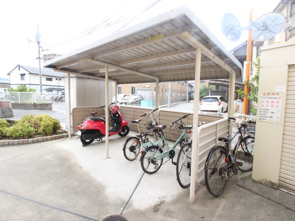 駐輪場