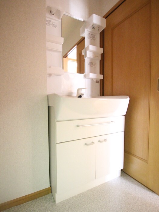 物件内観写真10　(洗面)