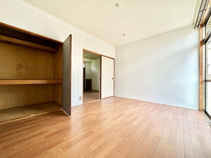 物件内観写真7　(居室)