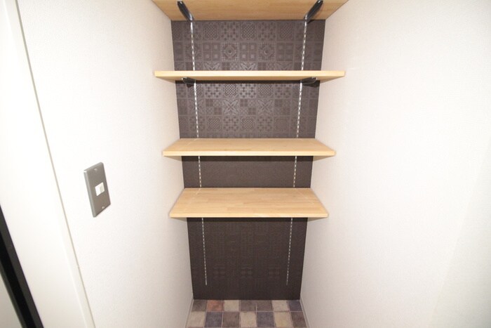 物件内観写真15　(靴箱)