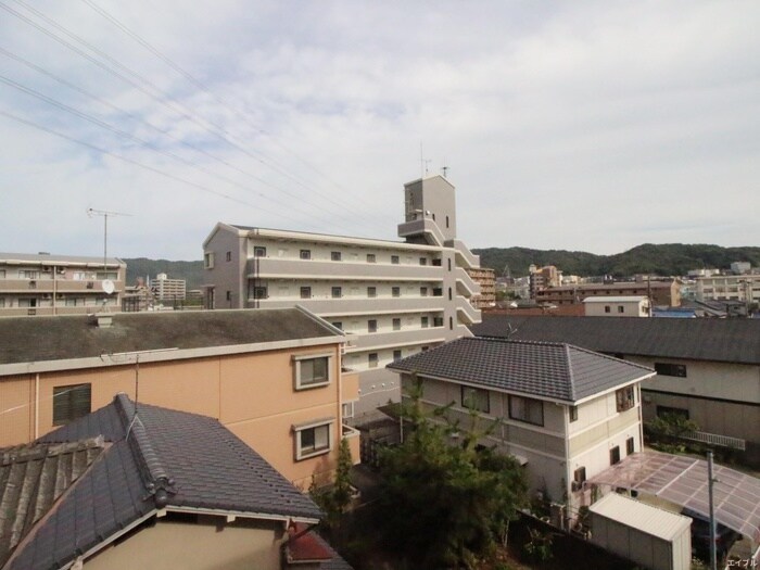 物件内観写真20　(室内からの展望)