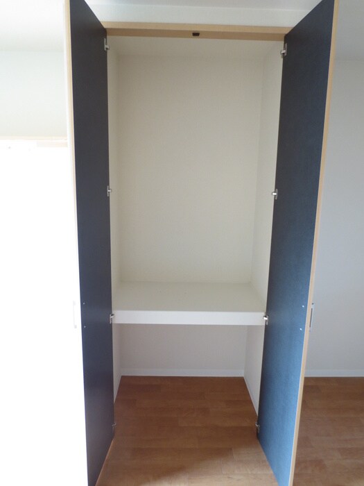 物件内観写真9　(収納)