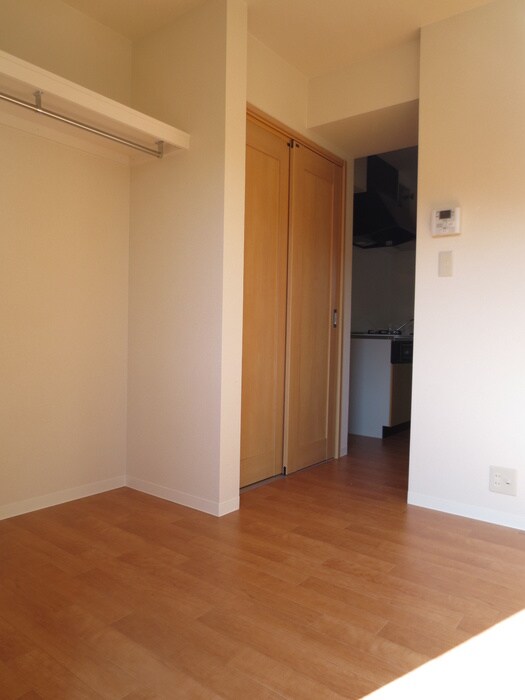 物件内観写真12　(居室)