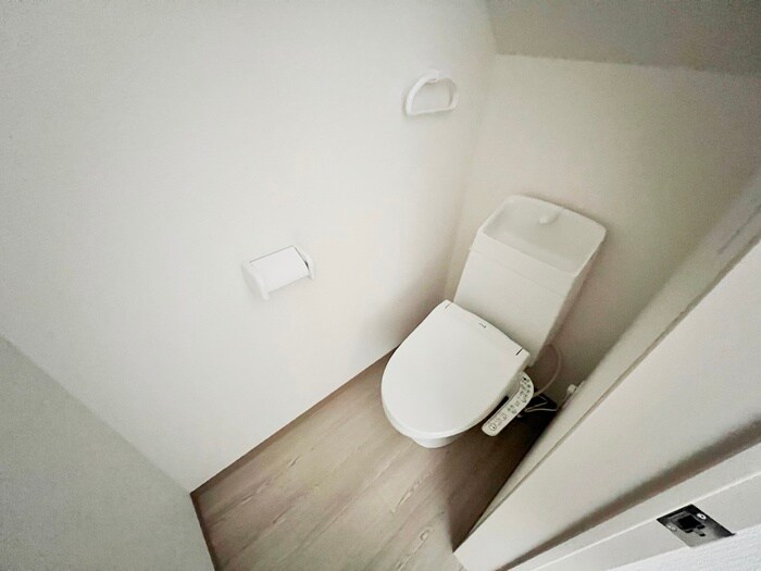 物件内観写真10　(トイレ)