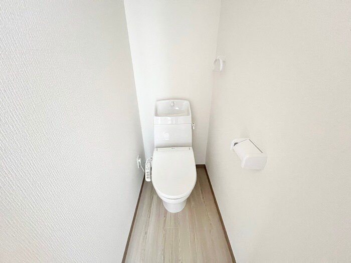 物件内観写真10　(トイレ)