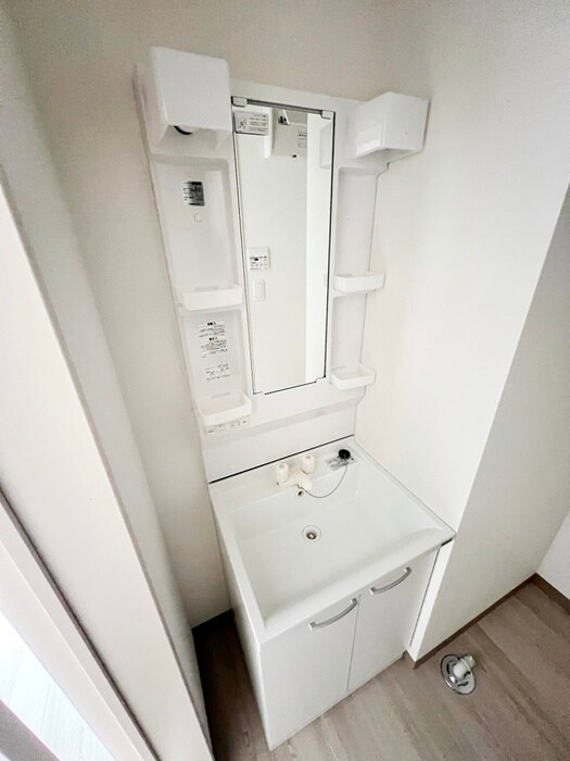 物件内観写真11　(洗面)