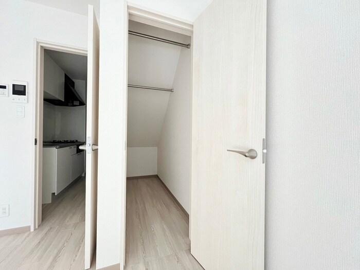 物件内観写真12　(収納)