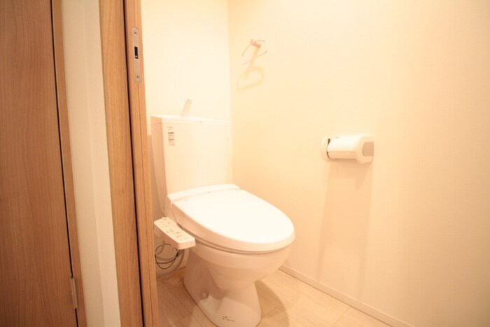 物件内観写真11　(トイレ)