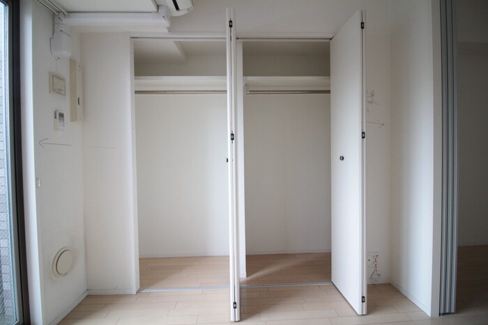 物件内観写真12　(収納)