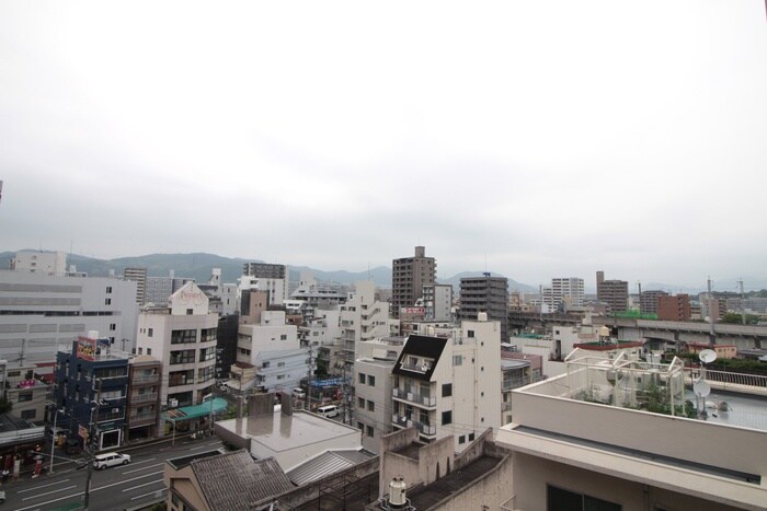 物件内観写真16　(室内からの展望)