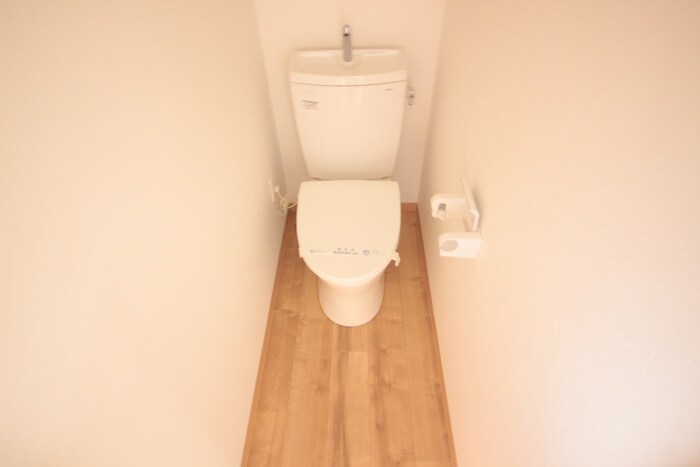 物件内観写真10　(トイレ)
