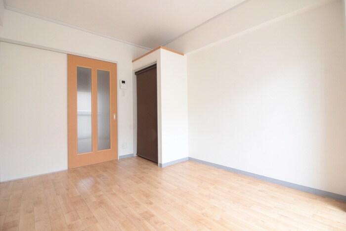 物件内観写真22　(居室)