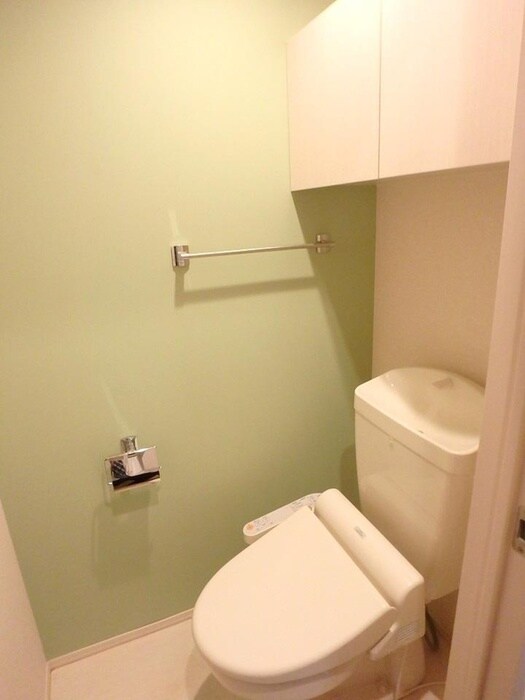 物件内観写真9　(トイレ)