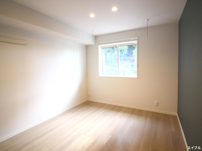 物件内観写真18　(居室)