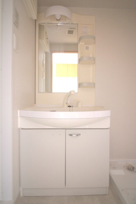 物件内観写真6　(洗面)