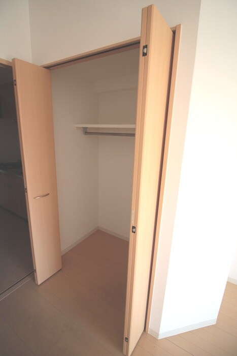 物件内観写真8　(収納)