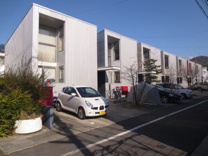 宮の町タウンハウス外観写真