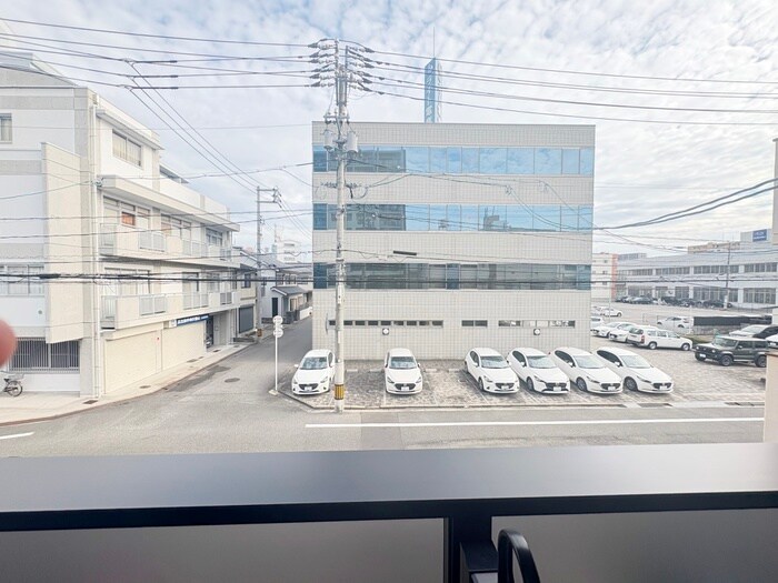 物件内観写真15　(室内からの展望)