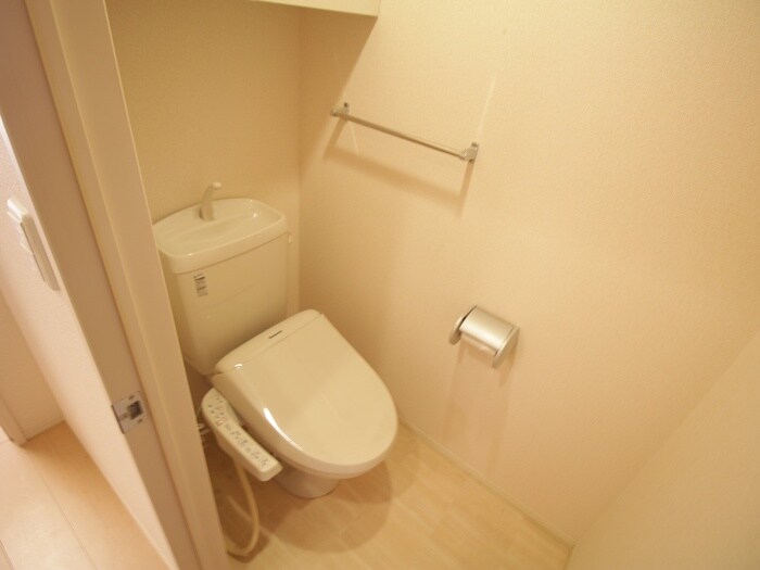 物件内観写真11　(トイレ)