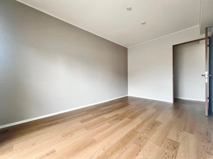 物件内観写真17　(居室)