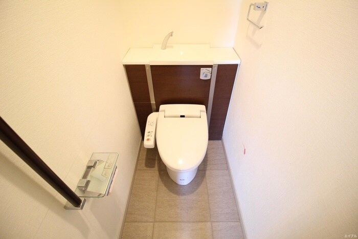 物件内観写真10　(トイレ)