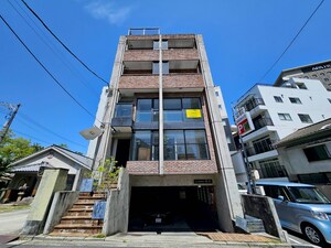 アウトサイダー京橋外観写真