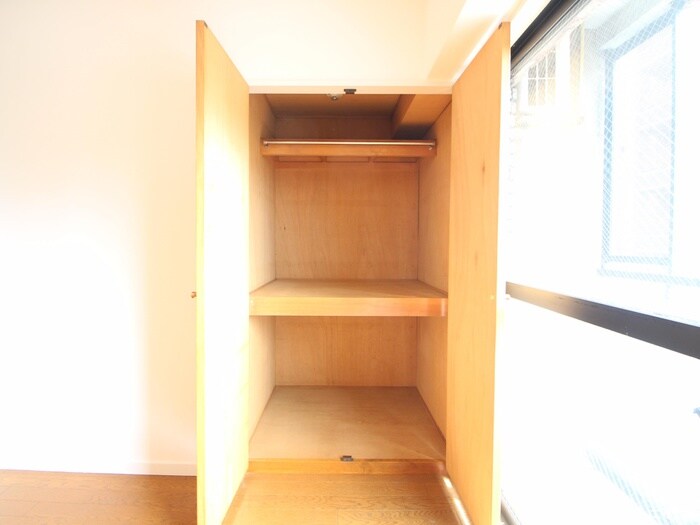 物件内観写真13　(収納)