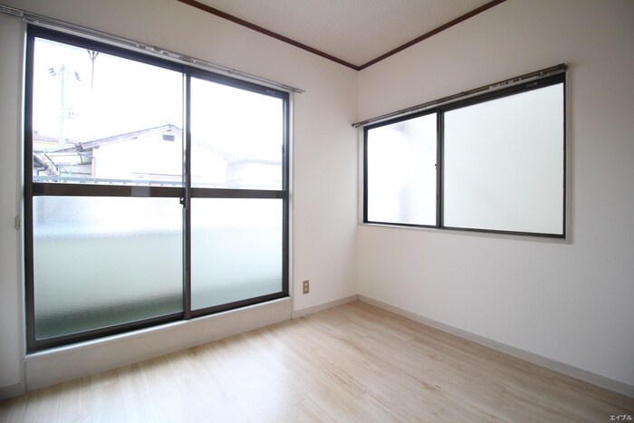 物件内観写真17　(居室)