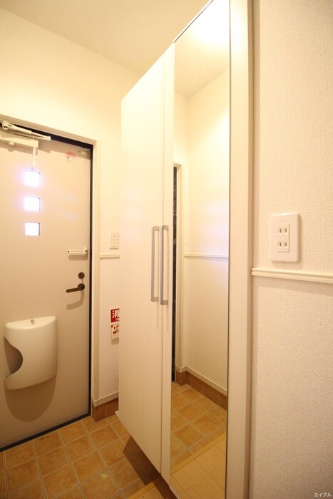 物件内観写真19　(靴箱)