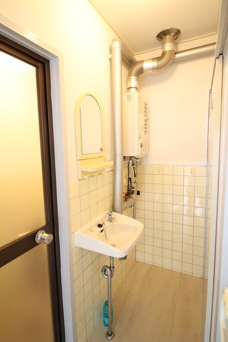 物件内観写真10　(洗面)