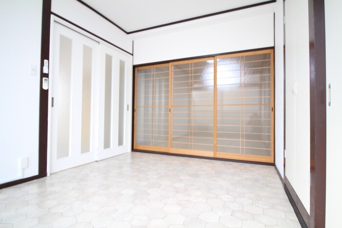 物件内観写真19　(居室)