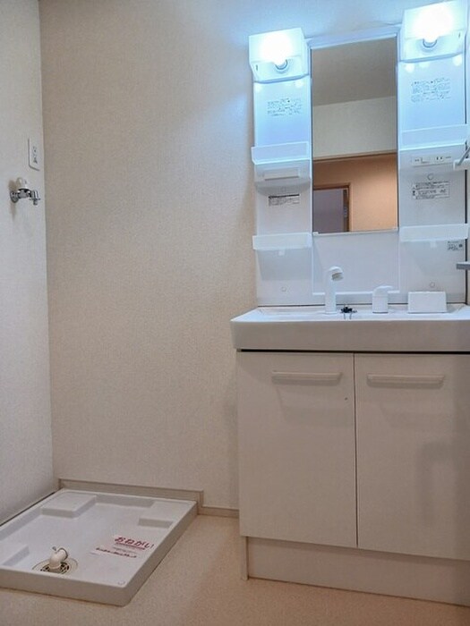 物件内観写真10　(洗面)