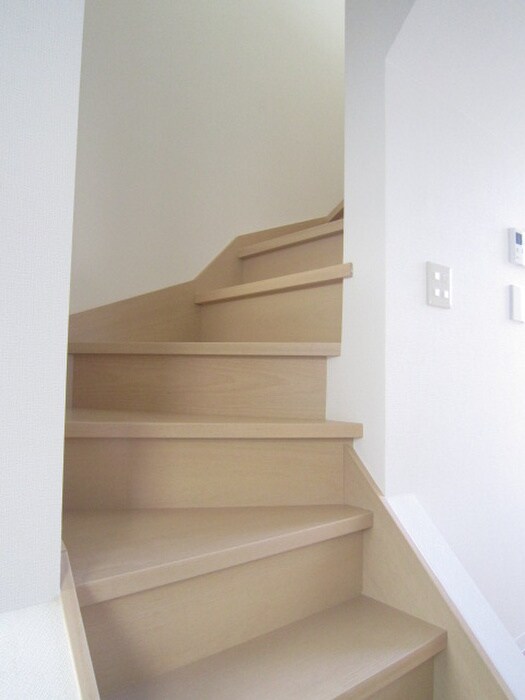 物件内観写真13　(廊下)