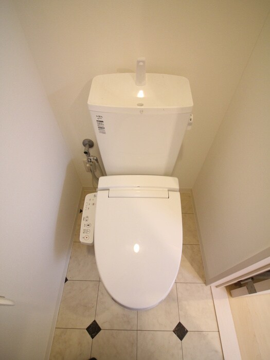 物件内観写真11　(トイレ)